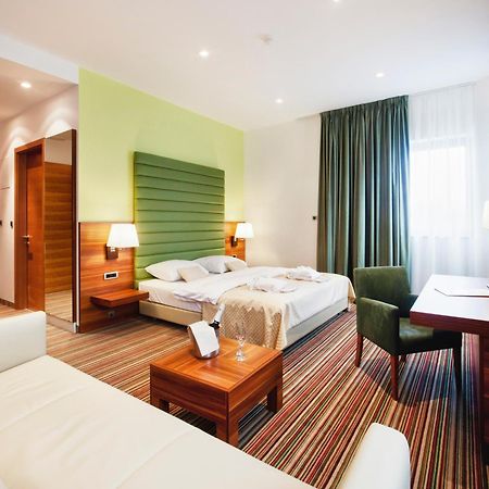 Hotel Sport Ivanić-Grad Eksteriør bilde